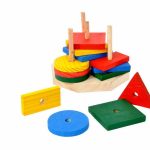 <?php bloginfo("name"); ?> - Torre de Formas em Madeira  REF.: 1038